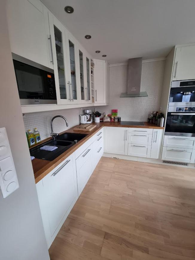 Private Guest Room In Cozy Apartment Trondheim Ngoại thất bức ảnh